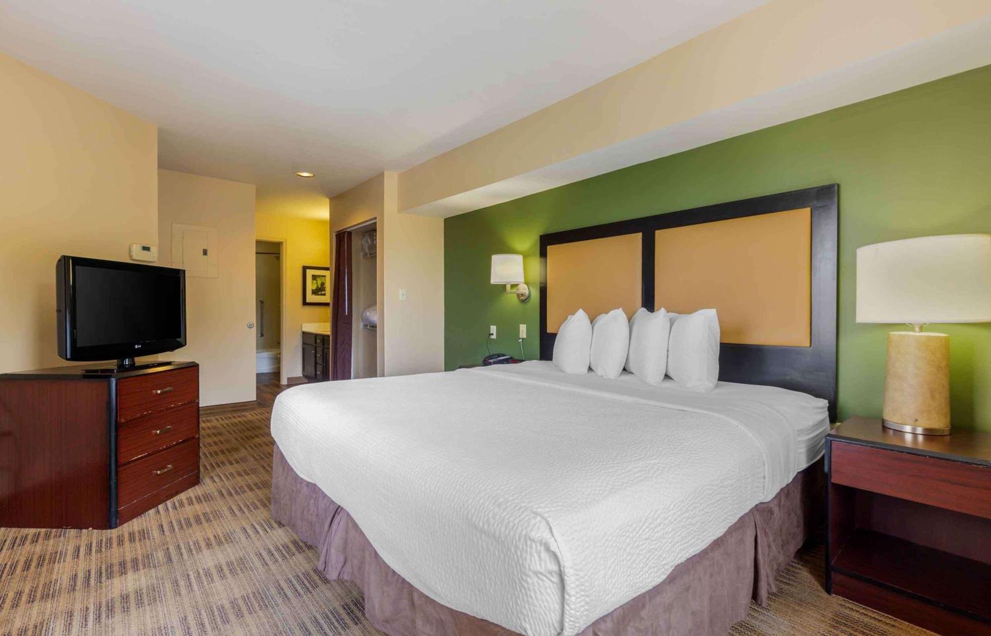 Extended Stay America Select Suites - Columbia - Northwest Harbison Екстериор снимка